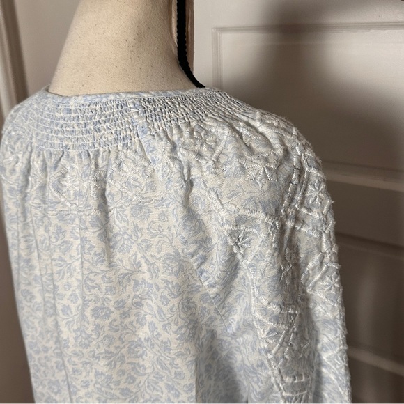 Joie Linen Blend Embroidered Peasant Top Tassels Smocked Neck Flowy Preppy Beach - Picture 11 of 17